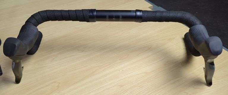 SRAM Apex Bicycle Drop Handlebar With Shifters image