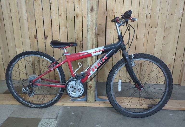 Trek 220 Mountain Track 21-Speed Bicycle image