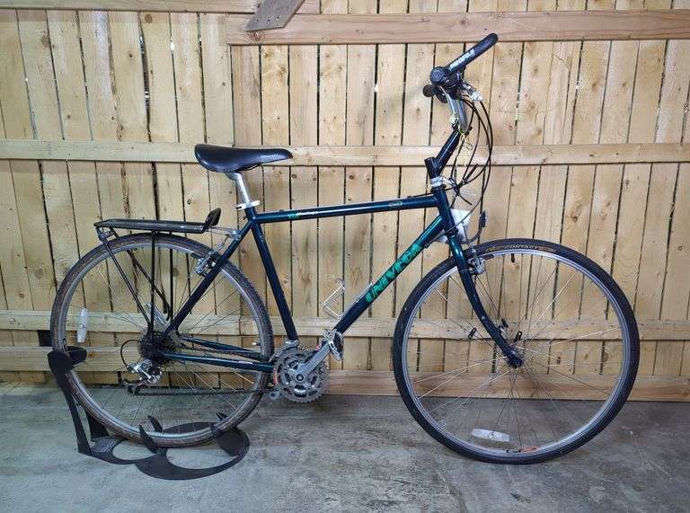 Univega Via Montega 18.5" Bicycle image