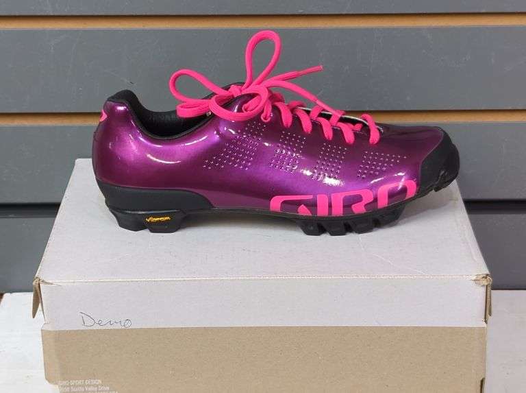 Giro Empire Women's Cycling Shoes, Size 39 image