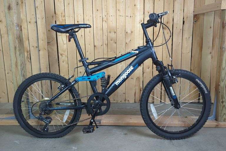 Mongoose Ledge 2.1 Seven Speed Mountain Bike image