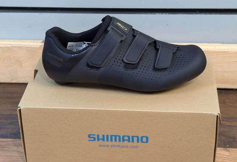 Shimano Road Cycling Shoes, Black, Size 41 image