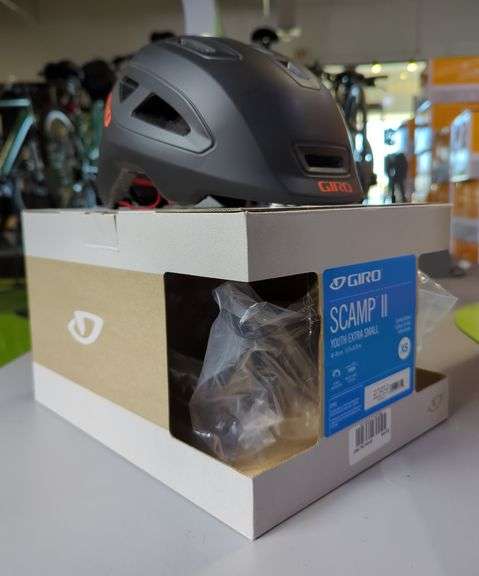 Giro Scamp II Cycling Helmet, Youth Extra Small image