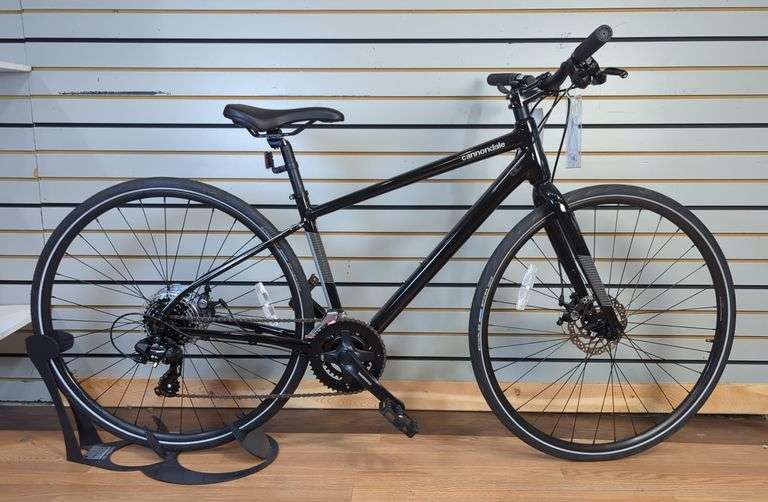 Cannondale Quick Five Hybrid Bicycle image