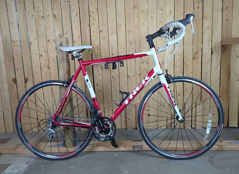 Trek One.Two 18-Speed Road Bike image