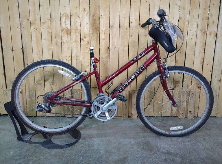 Raleigh SC40 Sport Comfort Generation 2.0 Bicycle image