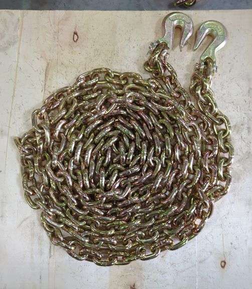 Heavy Duty 3/8" Tow Chain With Forged Steel Hooks image