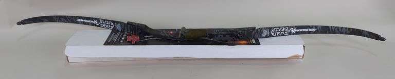 Kingfisher Bow Fishing Kit, Bow Has A Draw Weight Of 45 lbs, SN # 1026930, Includes Fiberglass Arrows, Front Mounted Reel, Snap Shot Rest, And More image