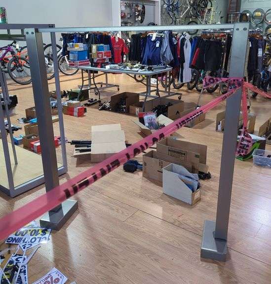 Metal Retail Clothing Display Fixture image