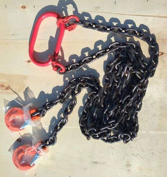 Heavy Duty 5/16" Lifting Chain With Hooks image