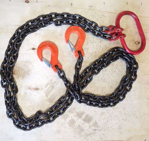 Heavy Duty 5/16" Lifting Chain With Hooks image