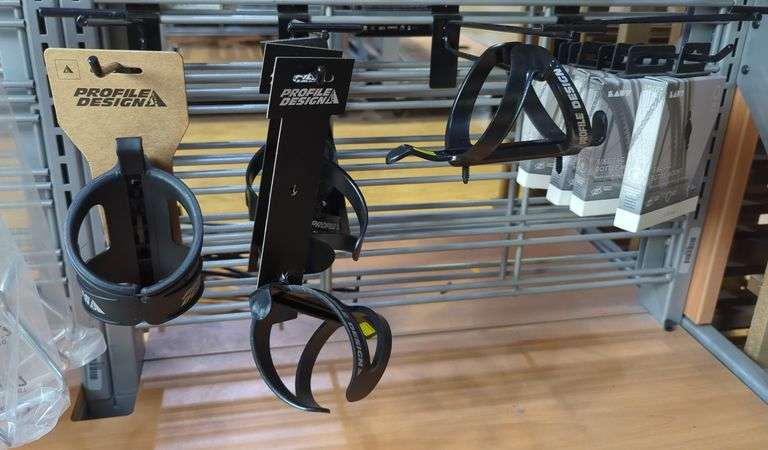 Profile Design Bottle Cages And Laut Bike Tag Bottle Mount image