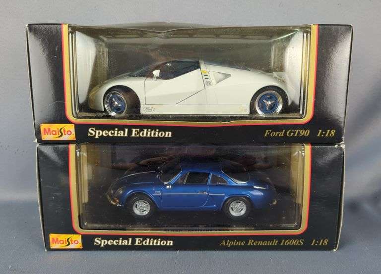 Maisto 1:18 Scale Special Edition Diecast Cars - Ford GT90, Alpine Renault 1600S image