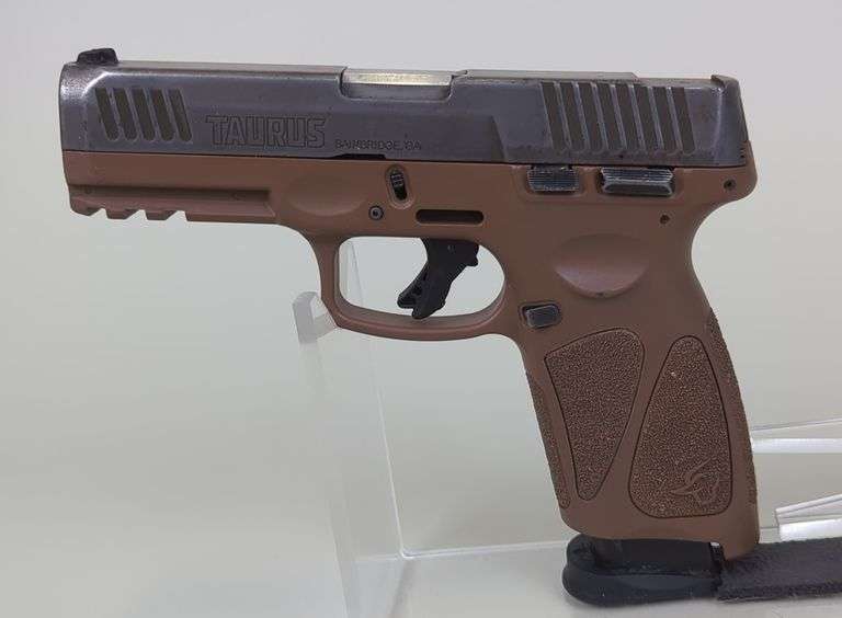 Taurus Armas/ Taurus G3 9x19 Pistol SN# ACC652435, No Rear Sight image