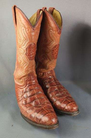 Leather Crocodile Embossed Mens Cowboy Boots, Size 10.5EE image