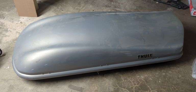 Thule Roof Top Carrier Cargo Box image