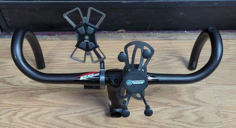 FSA Energy New Ergo Bike Handlebar With Mounts image