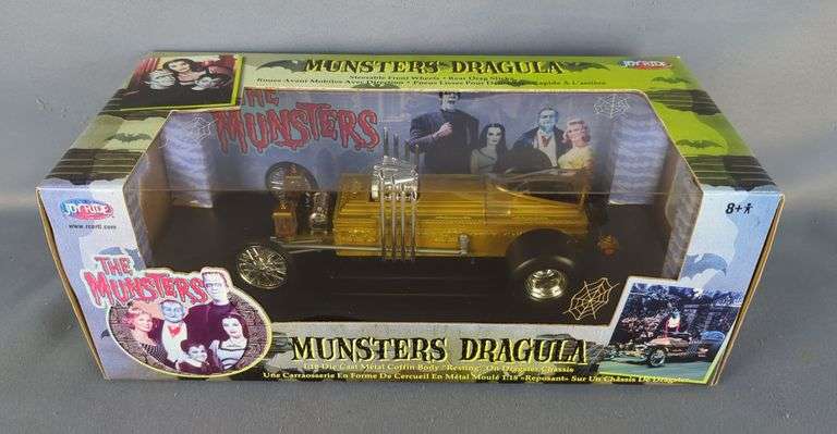 Joy Ride Munsters Dragula 1:18 Scale Diecast Car image