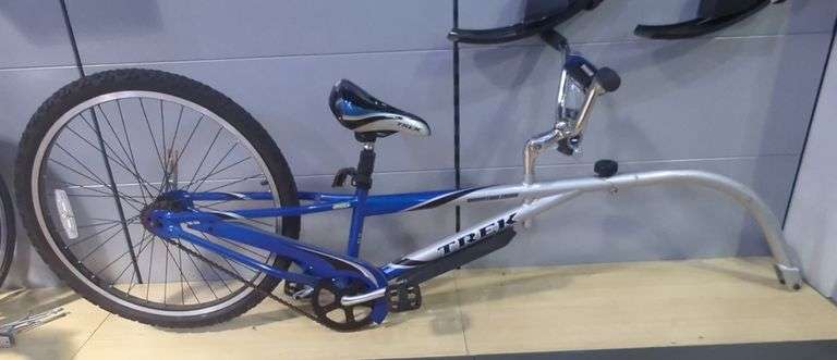 Trek Mountain Train Trail-a-Bike Attachment image