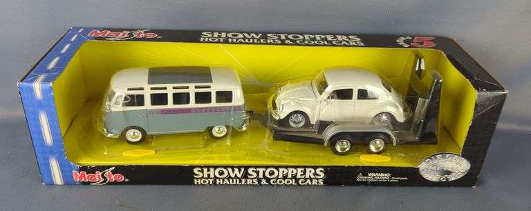 Maisto Show Stoppers Hot Haulers VW Van Samba & Beetle Diecast Set image