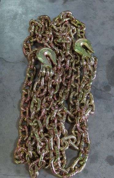Heavy Duty 3/8" Tow Chain With Forged Steel Hooks image