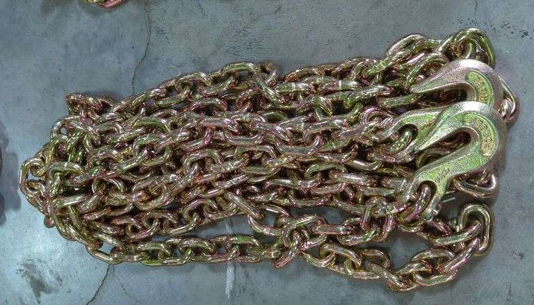 Heavy Duty 3/8" Tow Chain With Forged Steel Hooks image