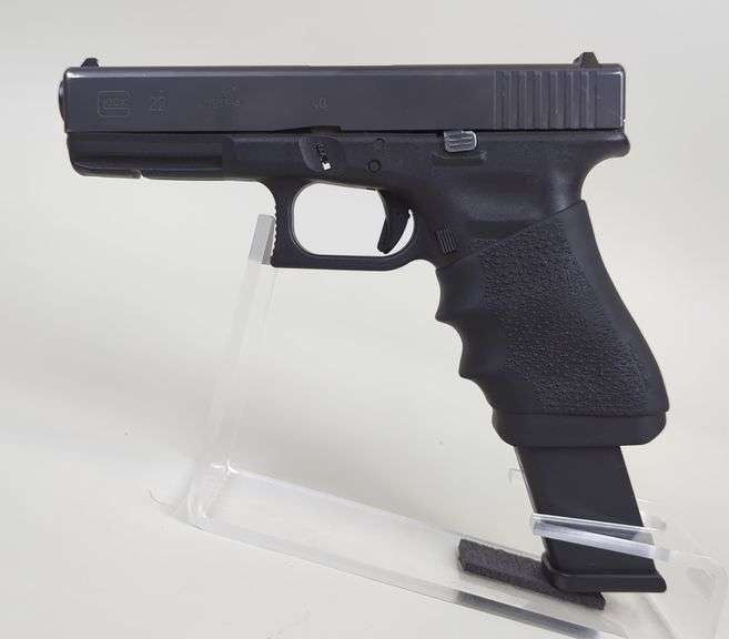 Austria Glock 22 .40 S&W Pistol SN# BXAC089 image