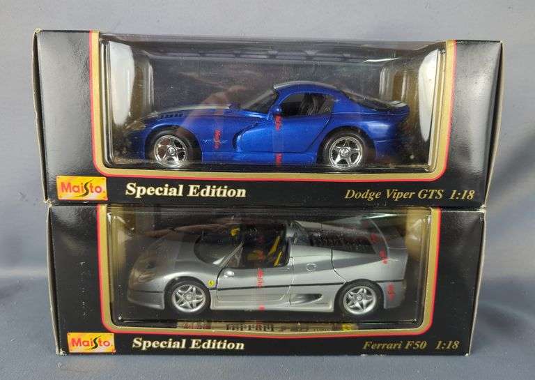 Maisto Special Edition 1:18 Scale Dodge Viper GTS and Ferrari F50 image