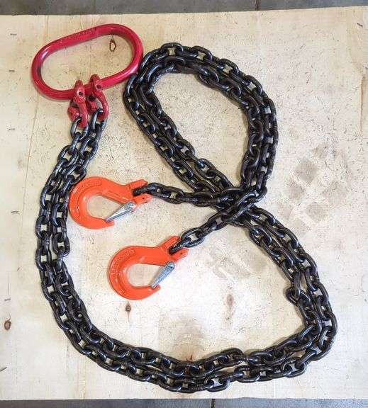 Heavy Duty 5/16" Lifting Chain With Hooks image