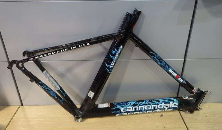 Cannondale Ironman 2000 CAAD 5 Bike Frame image
