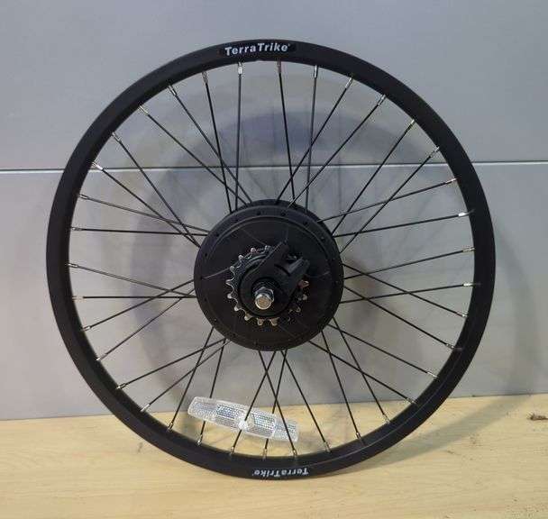 TerraTrike Enviolo City Recumbent Trike Wheel Hub With Enviolo Shifter image