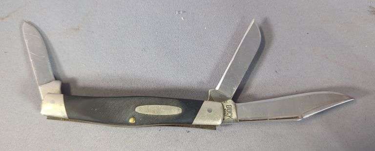 Buck 307 3-Blade Pocketknife image