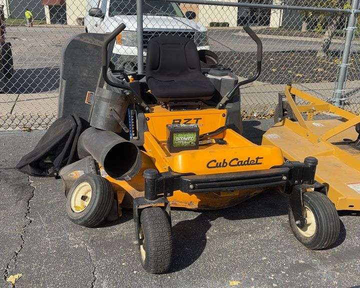 Cub Cadet RZT L Series Zero Turn Riding Mower image