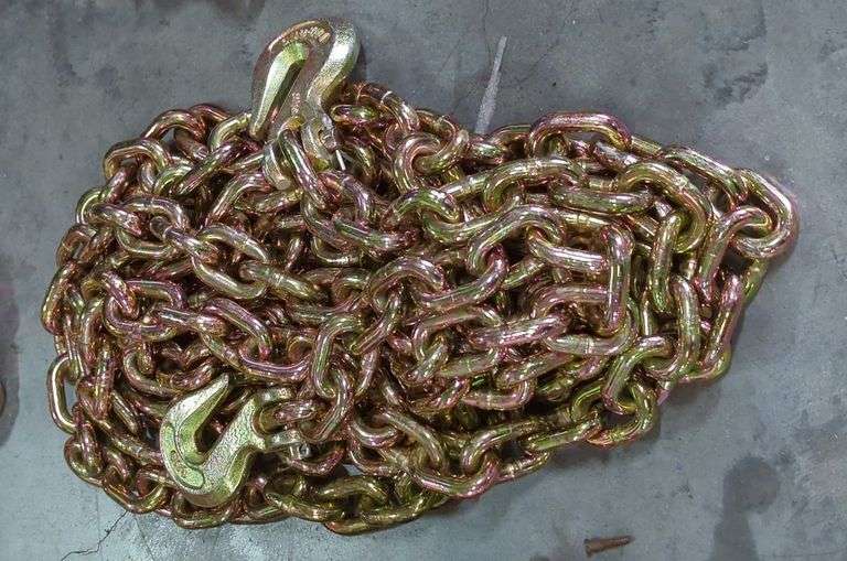 Heavy Duty 3/8" Tow Chain With Forged Steel Hooks image
