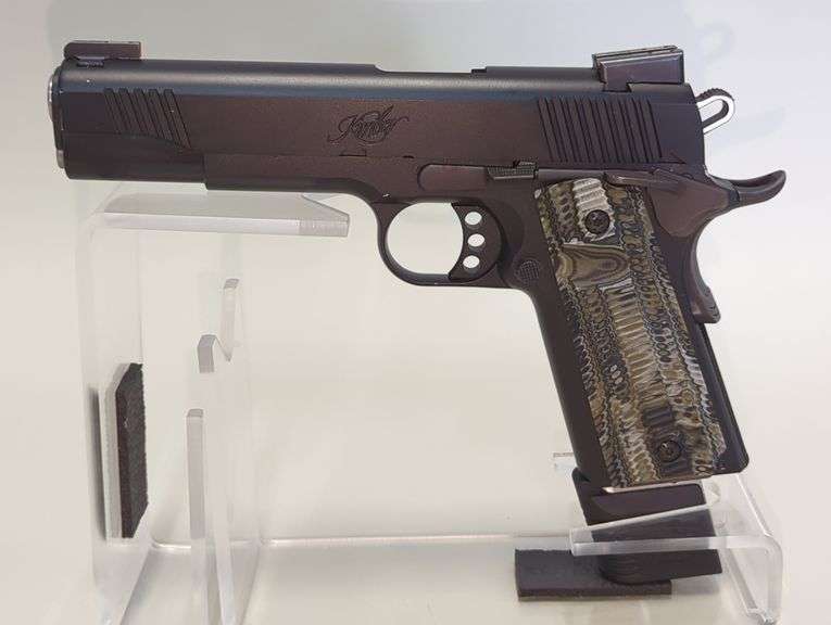 Kimber Custom LW .45 ACP Pistol SN# K952295, Fiber Optic Sights image