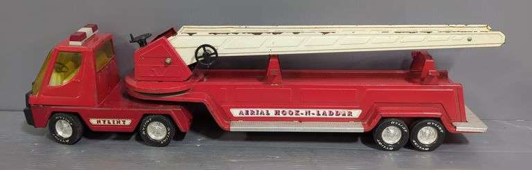 Nylint Aerial Hook-N-Ladder Toy Fire Truck image