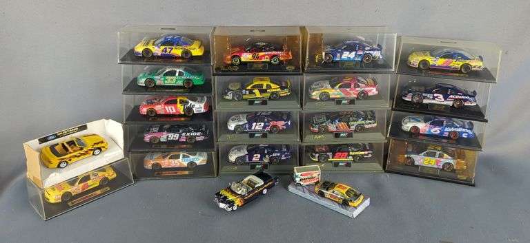Racing and Classic Car 1:43 Scale Diecast Models image