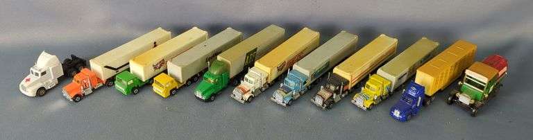 Yat Ming & Maisto Diecast Truck Collection image