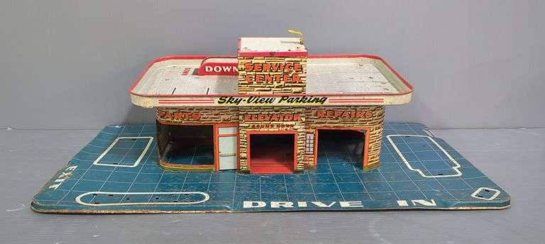 Marx Sky-View Parking Service Center Tin Litho Playset image