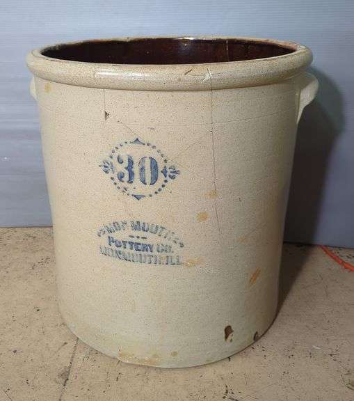 30 Gallon Monmouth Pottery Co. Crock image