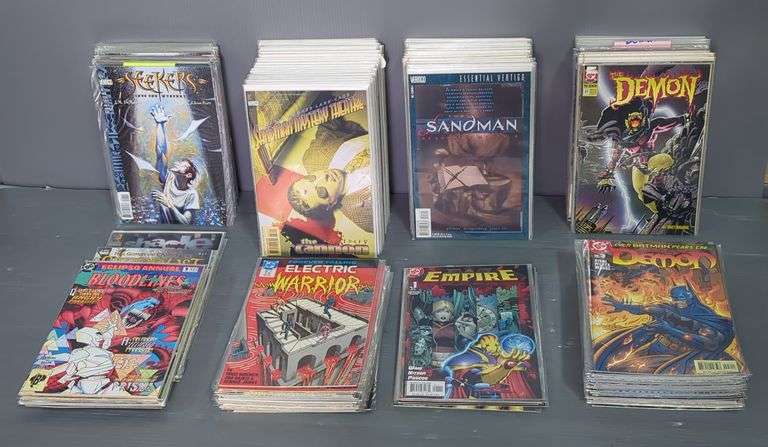 DC, Harris, And Dark Horse Comic Books, Approx Qty 212 image
