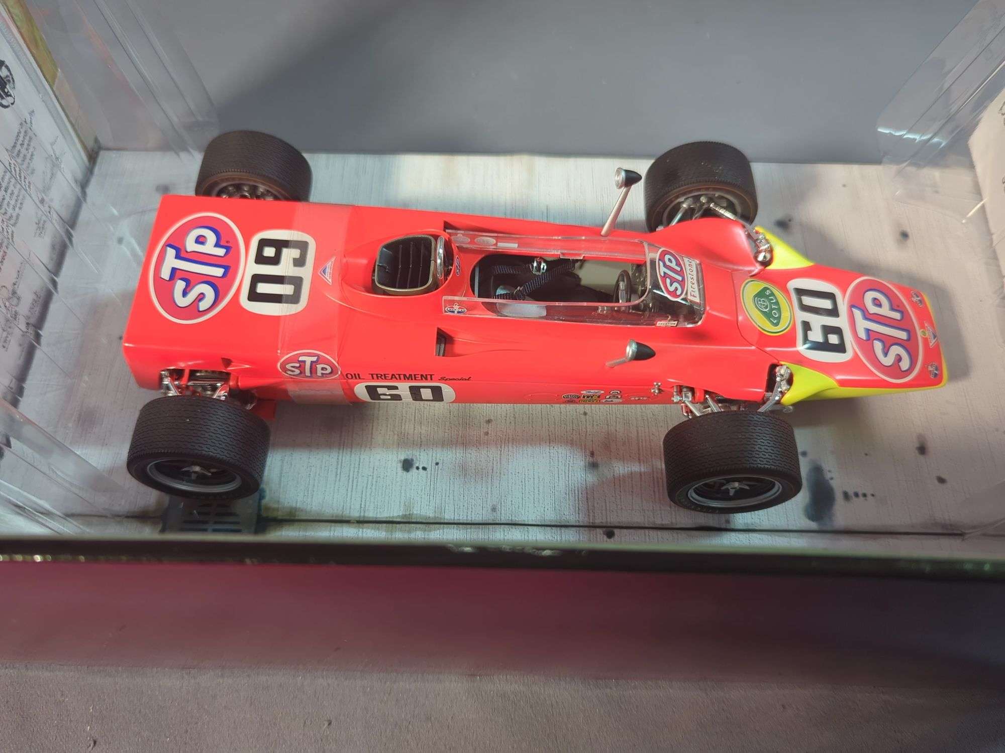 Carousel 1 STP Lotus 56 Turbine Diecast Car, 1:18 Scale