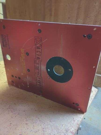 JessEm Router Table And Rout R Lift - Mayo Auction & Realty