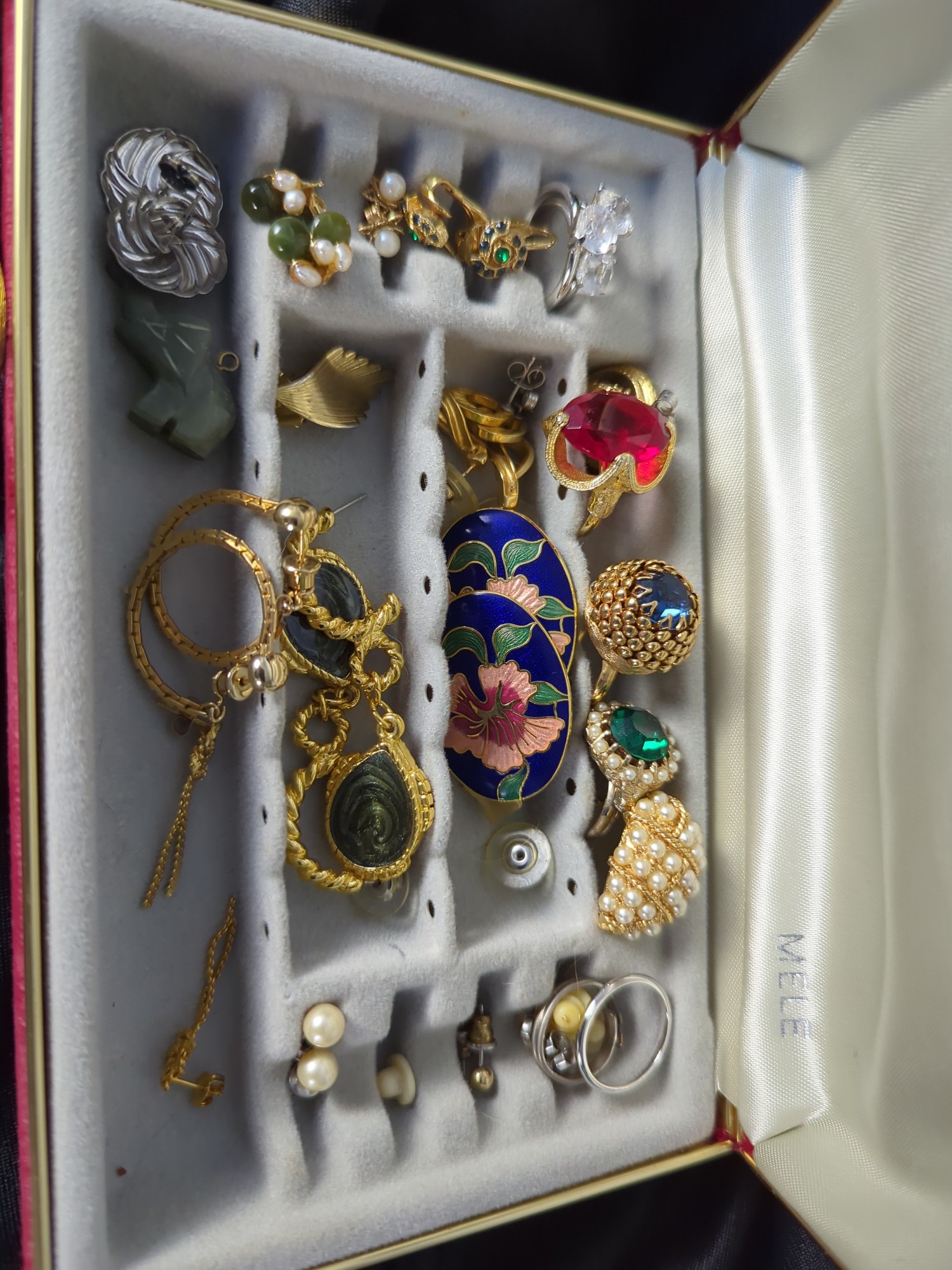 Lot image 2