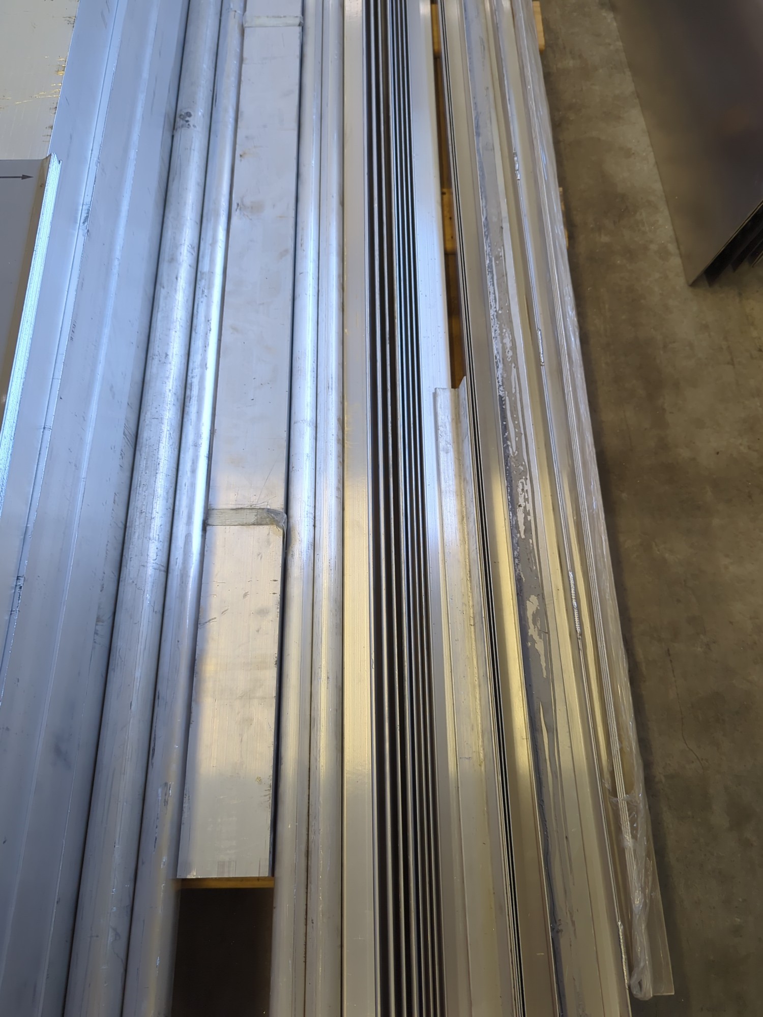Lot image 3