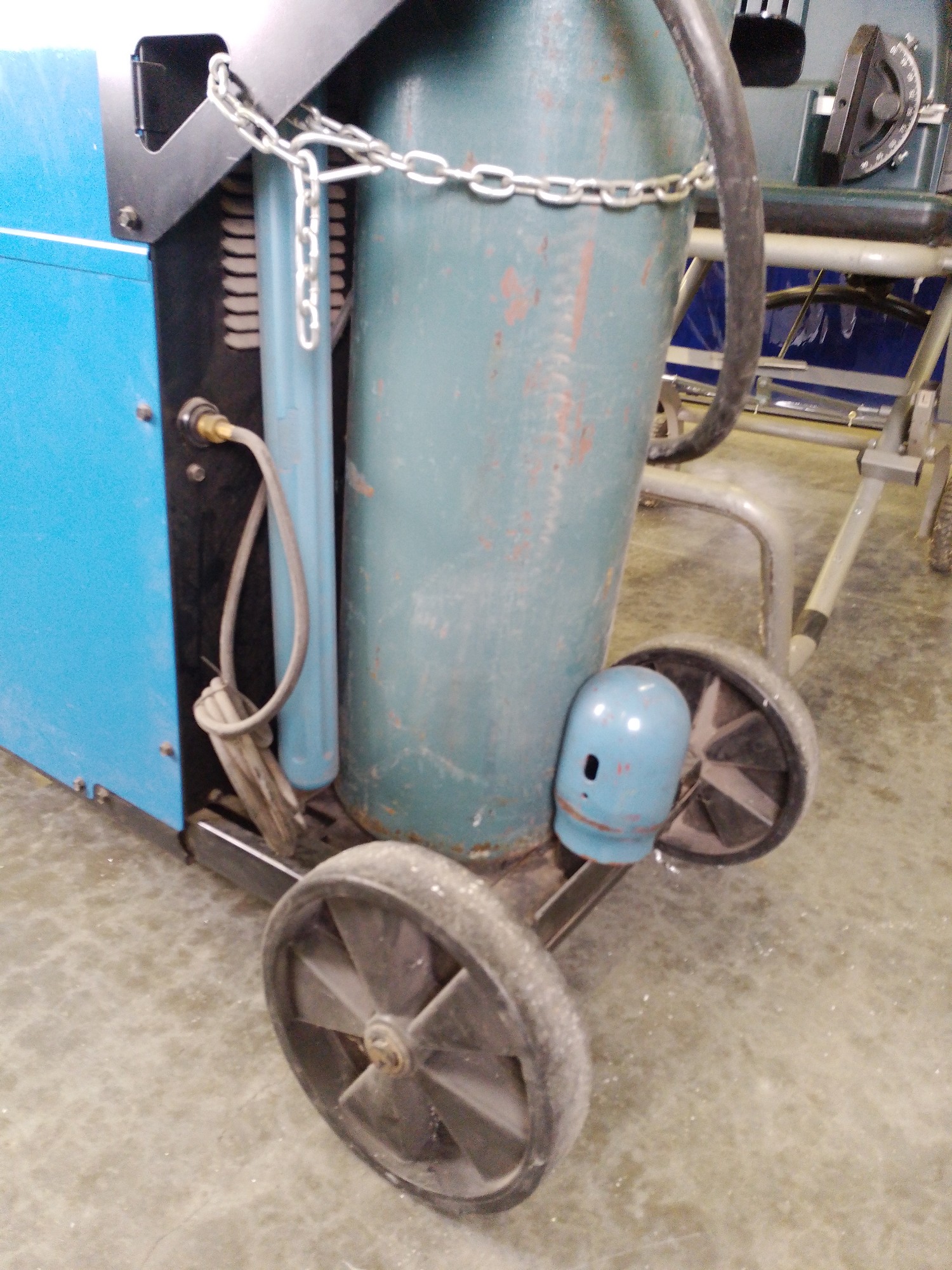 Lot image 3