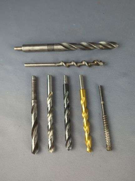 Drill Bit Sharpener Guide With Drill Bits