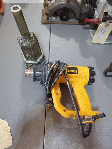 DeWalt Heat Gun with Attachment, Model D26950