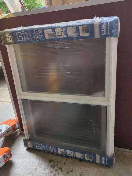 New Reliabilt 32x24 Vinyl Basement Slider Window