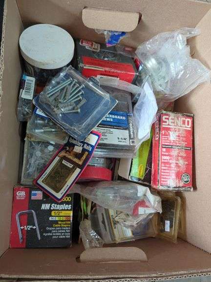 Hardware And Fastener Assortment, Contents Of Box